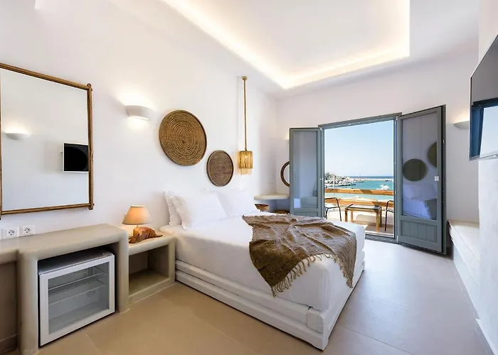 Acoya Suites Paros Appartement Alikí
